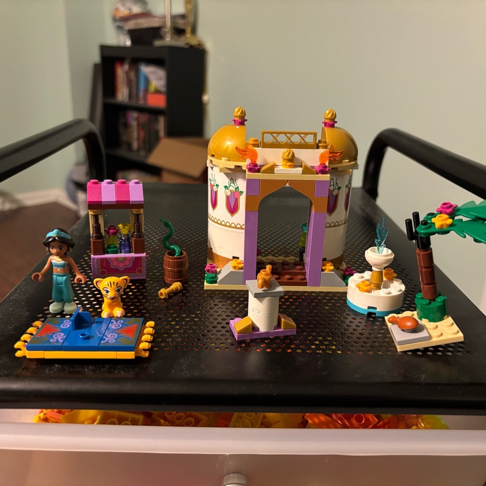 LEGO Disney Jasmine's Palace Adventure Set